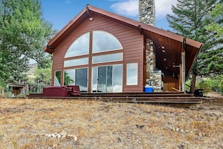 150 Wood River Canal Rd, Bellevue, ID 83313