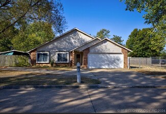 1708 N 28th St, Broken Arrow, OK 74014