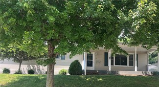 361 W Jefferson Ave, McConnelsville, OH 43756