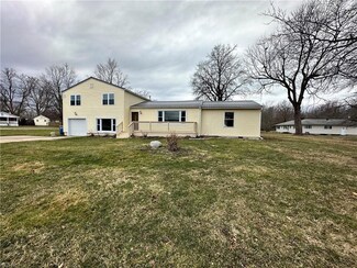 1825 Union Ave, Ashtabula, OH 44004