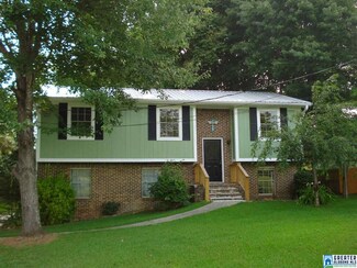 675 Mcclain Rd, Bessemer, AL 35023