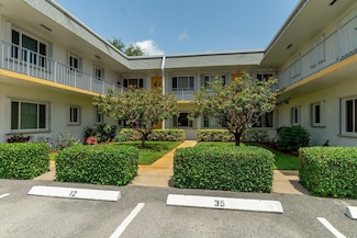 3000 Lake Osborne Dr Unit 103, Lake Worth Beach, FL 33461