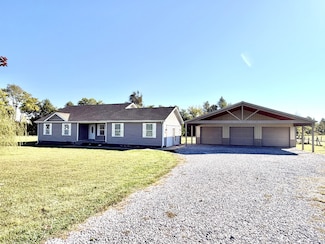 1240 Newton Ln, Oak Grove, KY 42262