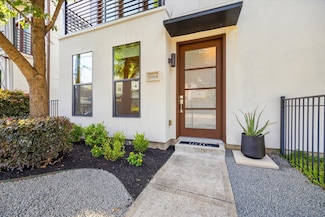 1704 Alamo St Unit A, Houston, TX 77007
