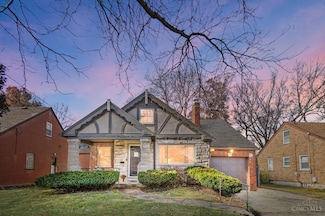 7829 Sunfield Dr, Cincinnati, OH 45237