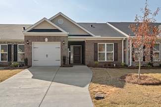 210 Willowton Ln, Hephzibah, GA 30815