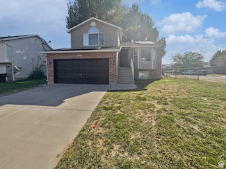 1694 N 2225 W, Clinton, UT 84015