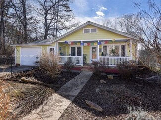 16 Jenkins Valley Rd, Alexander, NC 28701