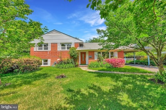 7030 Santa Maria Ct, McLean, VA 22101