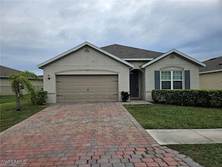 10517 Canal Brook Ln, Lehigh Acres, FL 33936