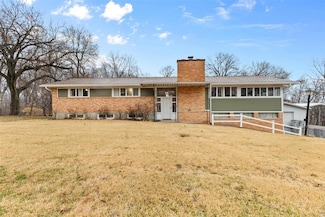 8718 Boverie Dr, Sainte Genevieve, MO 63670
