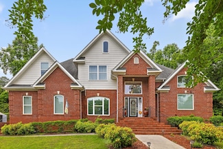 604 Lenna Ln, Dalton, GA 30720