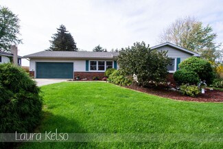 5661 Bristol Ave NW, Comstock Park, MI 49321