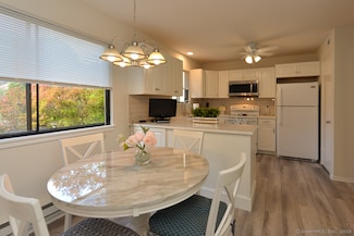 69 Heritage Village Unit E, Southbury, CT 06488