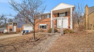 417 Skydale Dr, Ann Arbor, MI 48105