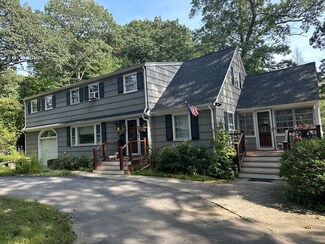 248 Franklin St, Reading, MA 01867