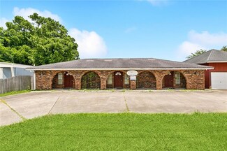 2708 Amigo Ave, Marrero, LA 70072