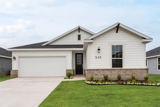 545 Marcus Ln, Crowley, TX 76036