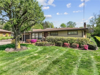 25 Willow Dr, Monessen, PA 15062