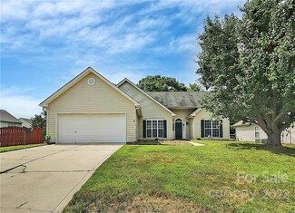 128 Steamboat Dr, Mount Holly, NC 28120