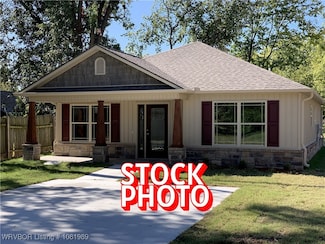 717 N 13th St, Fort Smith, AR 72901