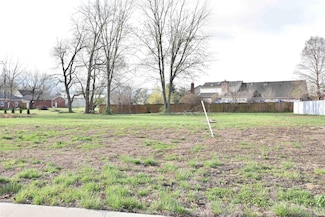 4631 Violet Dr, Center Township, IN 47725