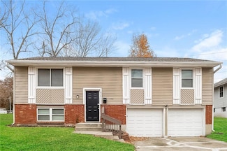 6302 E 140th Terrace, Grandview, MO 64030