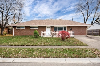 5670 Botkins Rd, Dayton, OH 45424