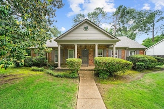 5927 Brierglen Ave, Memphis, TN 38120