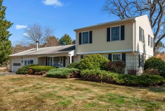 1 Stevens Rd, North Hampton, NH 03862
