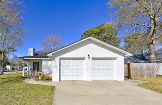 9861 Levenshall Dr, Ladson, SC 29456