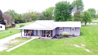 8210 Dafforn Rd, Churubusco, IN 46723