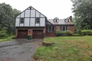 63 Mill Rd Unit 2, Kingston, NH 03848