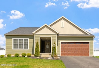 6 Gorsline Dr, Halfmoon, NY 12118