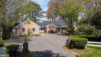 103 N Harbor Rd, Saint Michaels, MD 21663