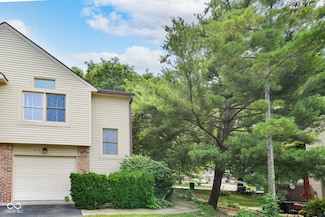 9552 Maple Way, Indianapolis, IN 46268