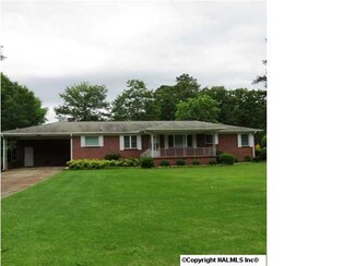 5969 3rd St, Gadsden, AL 35903