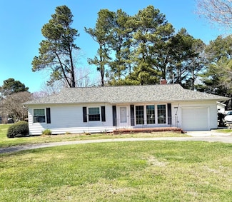 12185 Lincoln Ave, Exmore, VA 23350