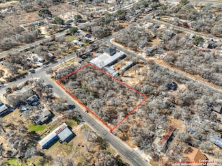 23115 Pocahontas Dr, Highland Oaks, TX 78264