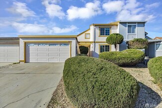 1615 Cuevas Cir, Salinas, CA 93906