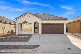525 Paseo Modesto Dr, Horizon City, TX 79928