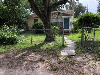 2401 Auburn St S, Saint Petersburg, FL 33712