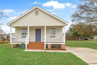 42254 Andrea Ln, Ponchatoula, LA 70454