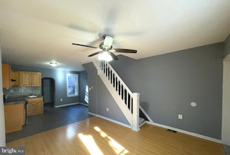 617 E Wensley St, Philadelphia, PA 19134