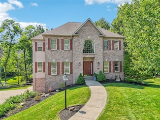 8002 Pressley Ct, Pittsburgh, PA 15237