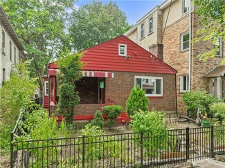 418 South Ave, Pittsburgh, PA 15221