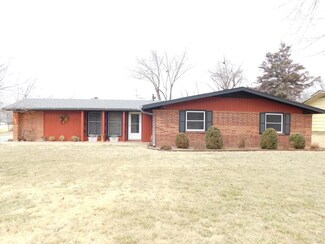108 W Garfield St, Iola, KS 66749
