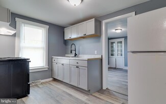 8-10 S Smith Ave, Penns Grove, NJ 08069