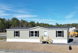 16 Amelia Ln, Waterville, ME 04901