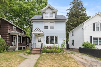124 Chestnut St, Medina, NY 14103